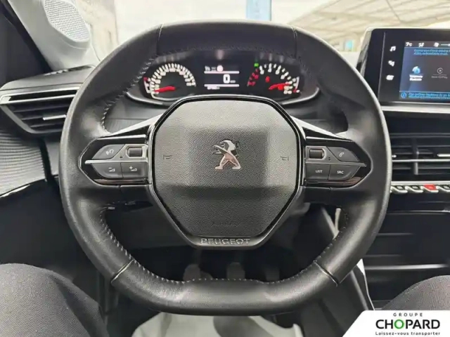 Peugeot 208 puretech 100 s&amp;s bvm6 — photo 51