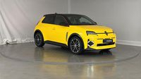 Renault 5 E-Tech Electrique 150ch Iconic Cinq autonomie confort — photo 3
