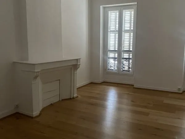 Bureaux 190m2 - A louer secteur Palais de Justice - 13006