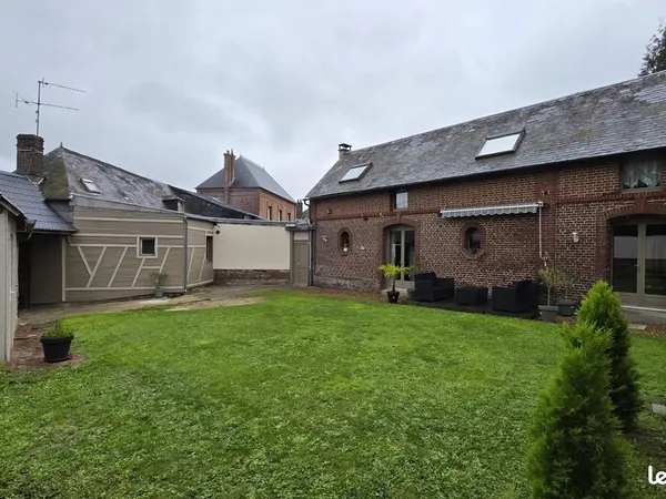 Immeuble 8 pièces 268 m²