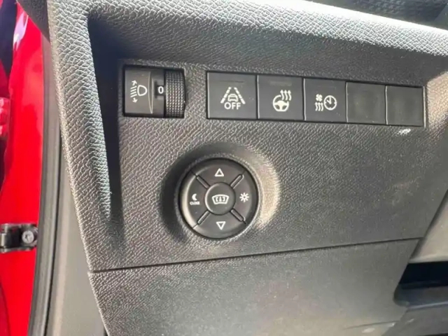Citroën C4 moteur électrique 136ch (100 kw) shine pack automatique — photo 15