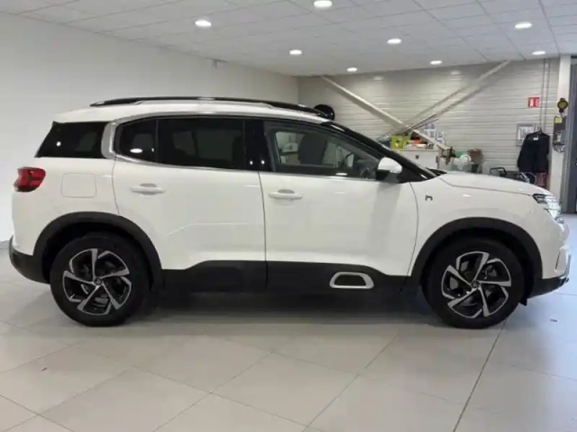 Citroën C5 Aircross hybrid 225ch business e-eat8 — photo 3