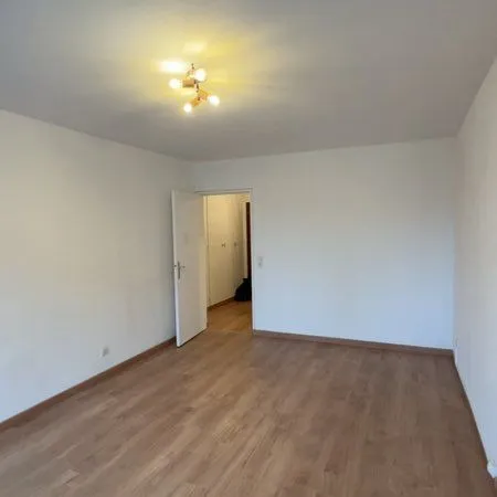 Appartement 2 pièces rénové avec balcon - Centre-ville de Wissembourg