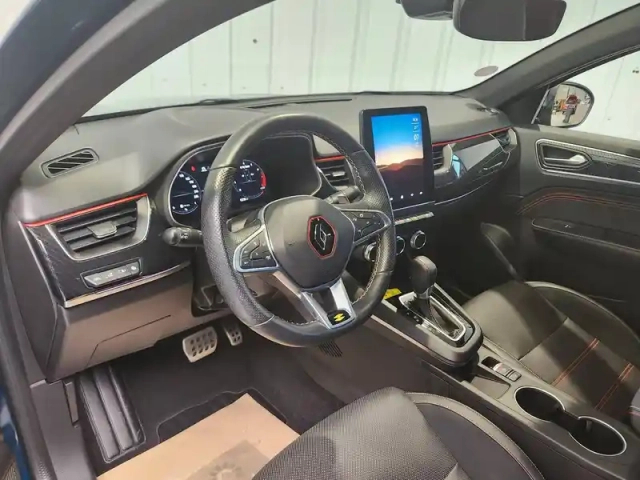 Renault Arkana mild hybrid 140 edc fap - 22 — photo 15
