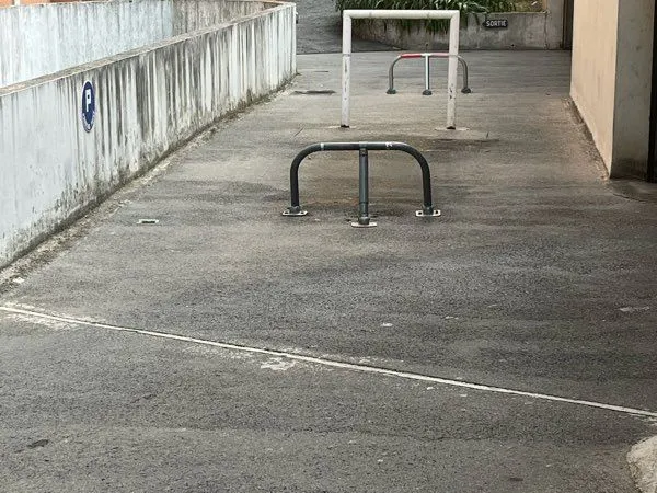 Location garage parking av des baumettes