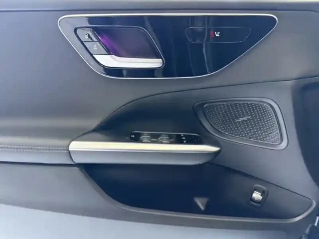 Mercedes Classe C 300 de hybrid eq berl — photo 13