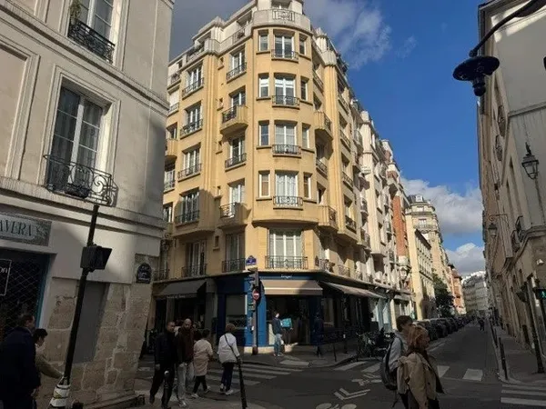 3eme Rue des Tournelles/place des Vosges