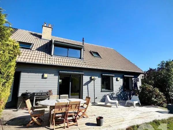 Maison 6 pièces 138 m²