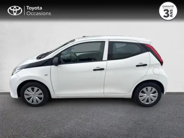 Toyota Aygo 1.0 vvt-i 72ch x-pro 5p — photo 3