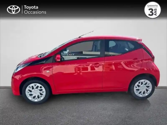 Toyota Aygo 1.0 vvt-i 72ch x-play 5p my20 — photo 13