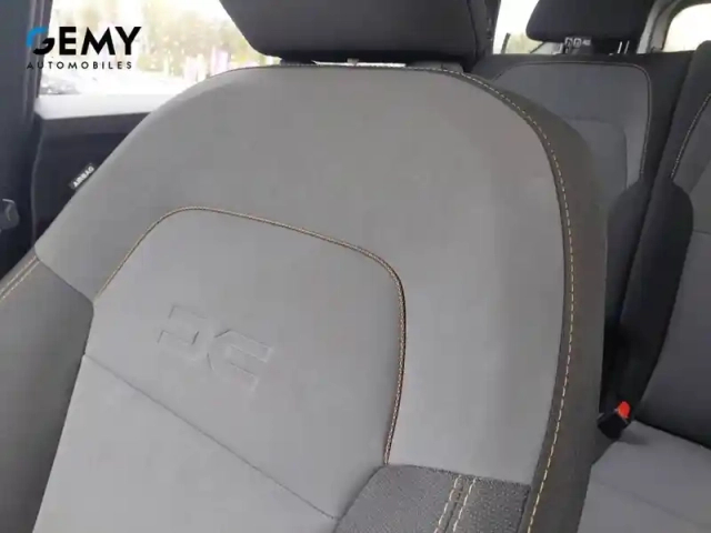 Dacia Jogger tce 110 7 places gsr2 — photo 50