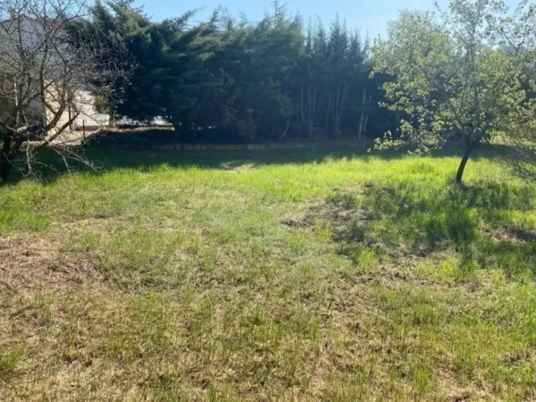 Terrain 2122 m²