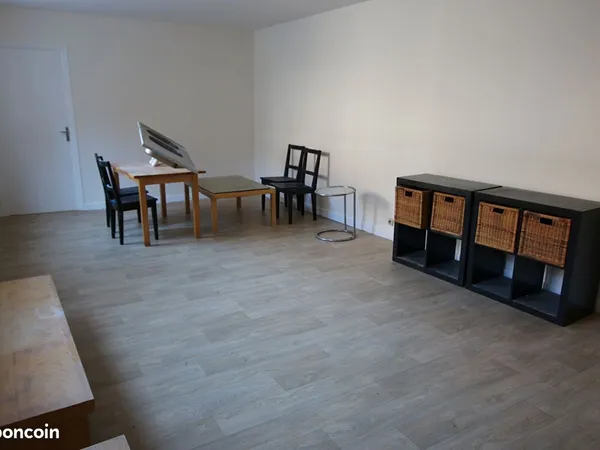 Appartement 3 pièces 77 m²