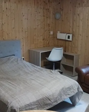 MANOSQUE: proposition d'une chambre en colocation