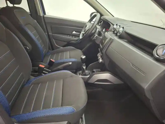 Dacia Duster eco-g 100 4x2 — photo 16