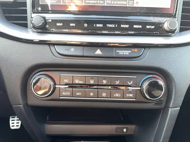 Kia Xceed 1.5 t-gdi 140 ch bvm6 — photo 21