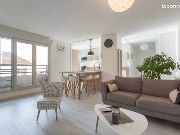 Location Meublée T3 avec terrasse et parking
