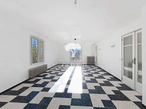 Maison 5 pièces 94 m²