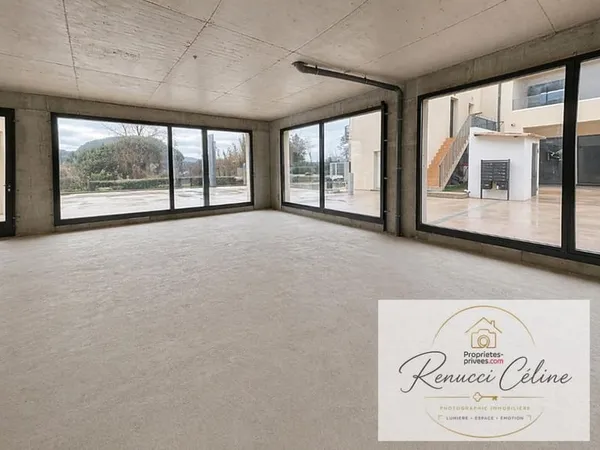 Local commercial de 67 m²