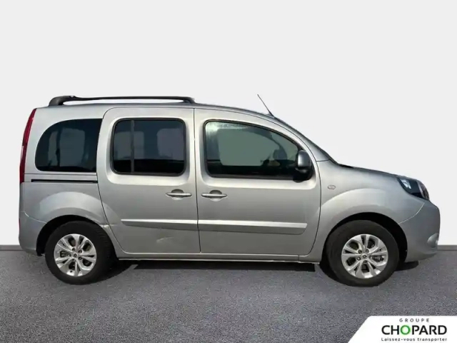 Renault Kangoo blue dci 115 — photo 9