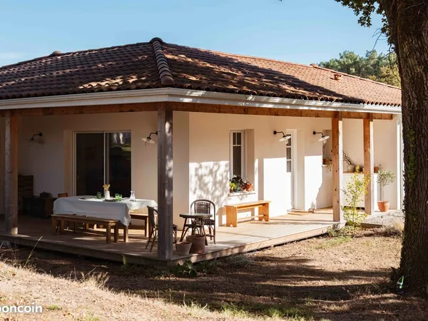 Maison plain-pied 2024, 101 m², 3 chambres, DPE A, 873 m² de terrain, hors lotissement