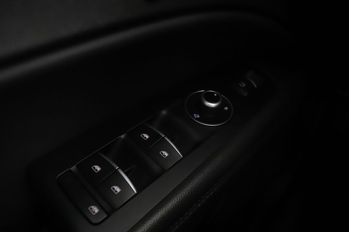 Alfa Romeo Stelvio 2.2 Diesel Q4 Super AT8 — photo 15