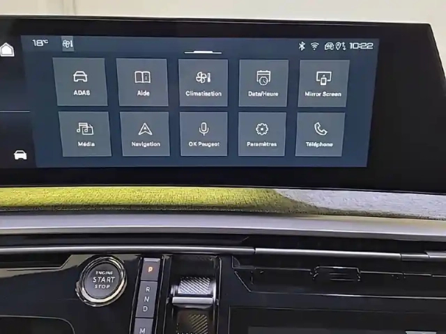 Peugeot 3008 hybrid 145 e-dcs6 — photo 24