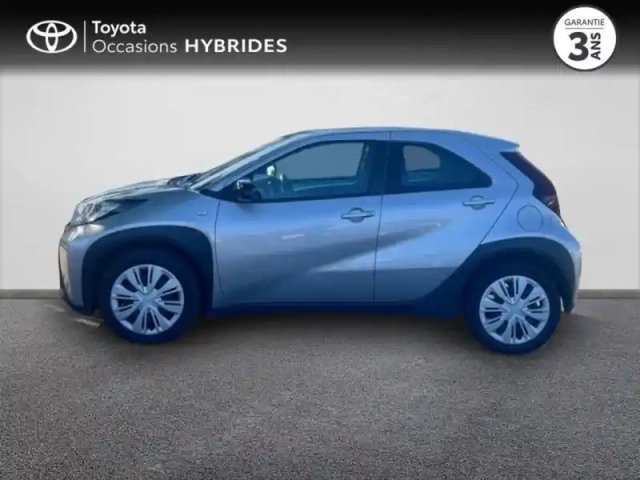 Toyota Aygo X 1.0 vvt-i 72ch dynamic — photo 3