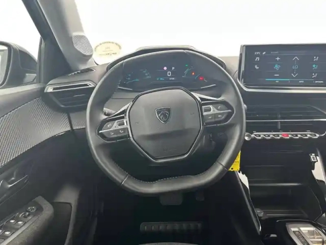 Peugeot 208 electrique 50 kwh 136ch — photo 9