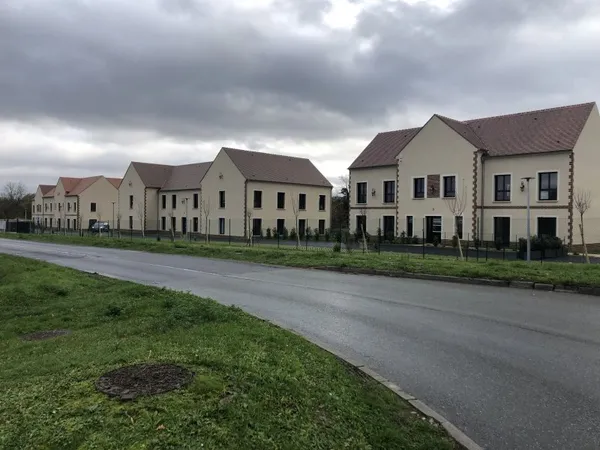 Bureaux Neufs à Gouvieux (60270)