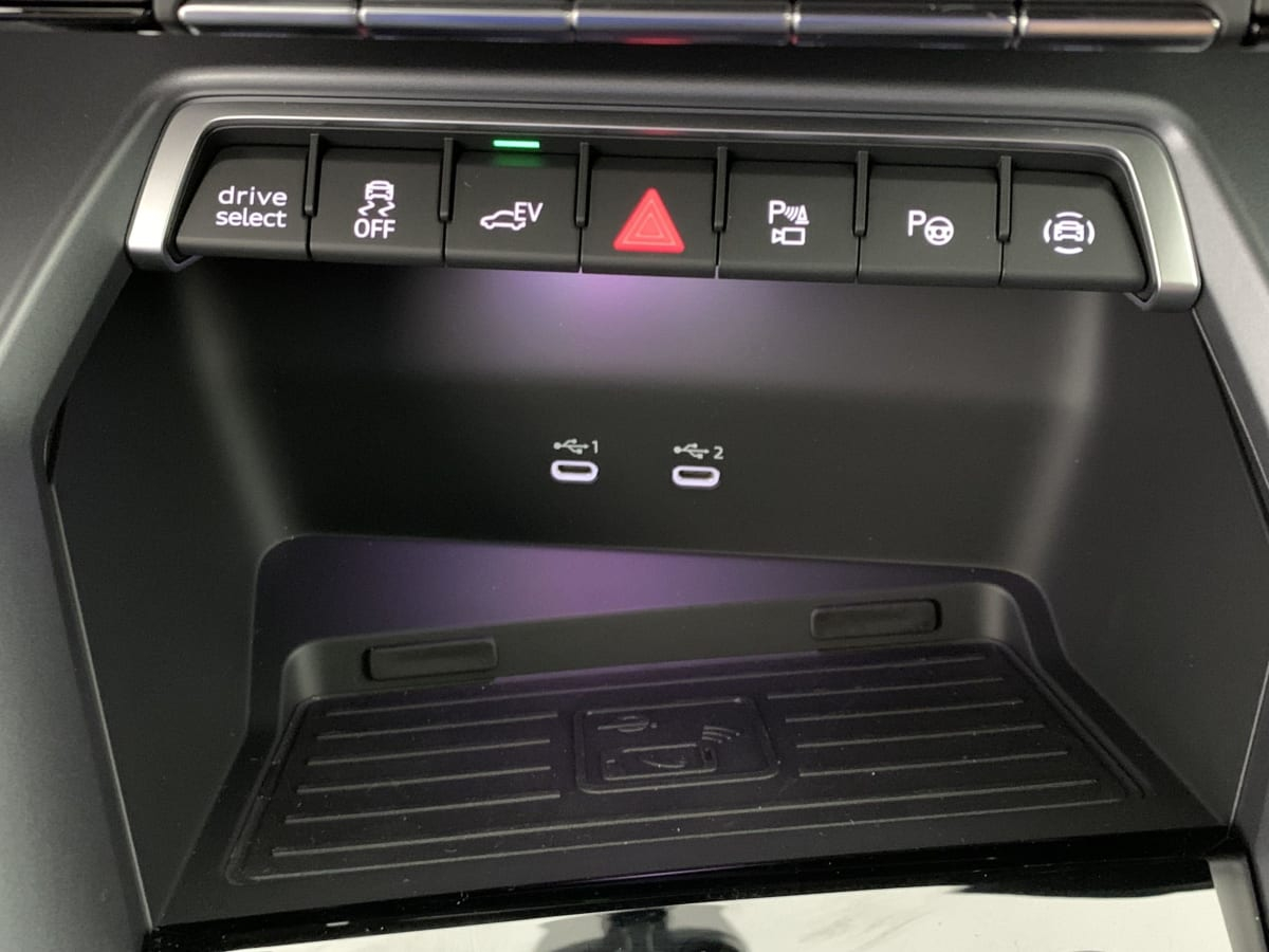 Audi A3 Sportback — photo 23