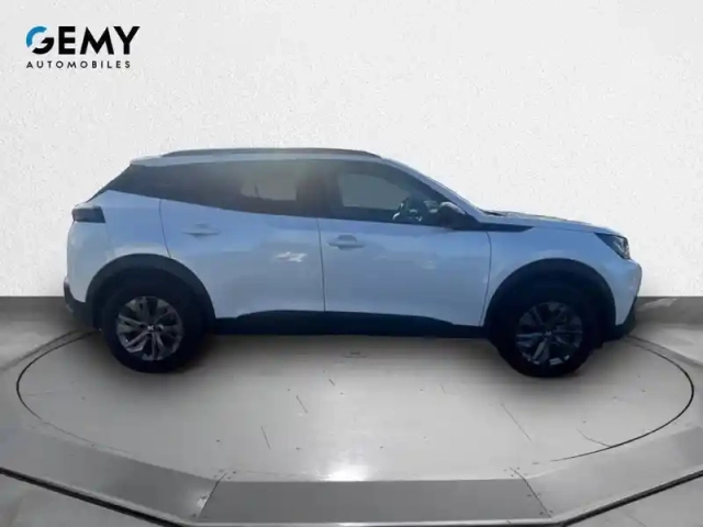Peugeot 2008 electrique 136 ch — photo 4