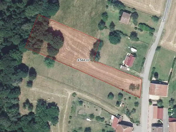 Terrain constructible 1800 m2