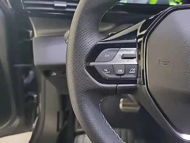 Peugeot 308 sw puretech 130ch s&amp;s eat8 — photo 25