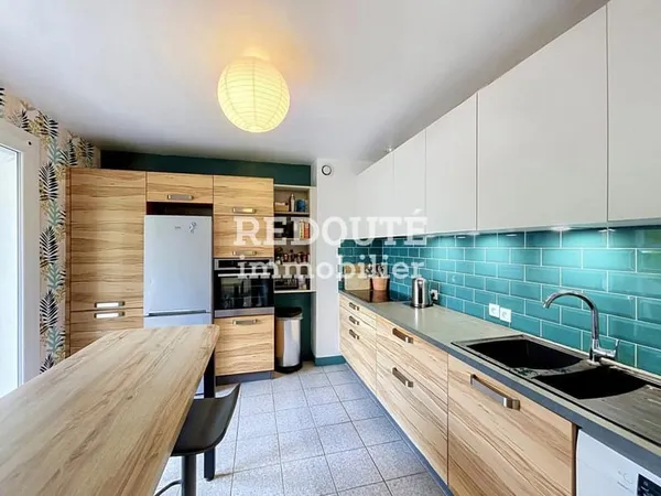 Maison 95 m2 + sous sol de 63 m2 et grand jardin à Fismes