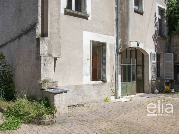 Maison de ville 10 pièces 200 m²