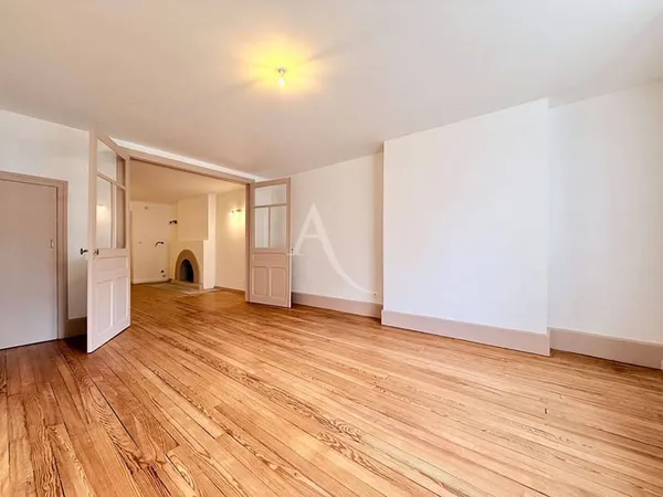 Appartement 2 pièces 68 m²
