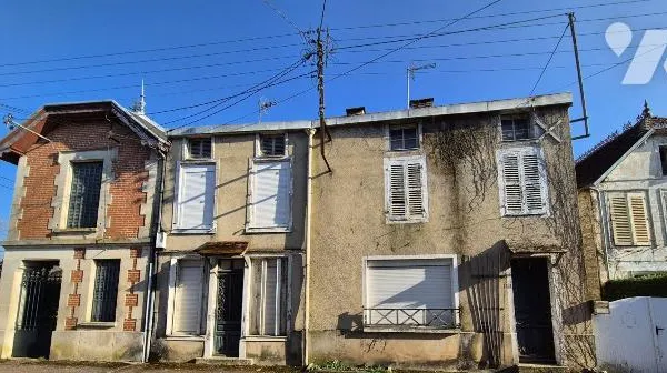 Maison 11 pièces 230 m²