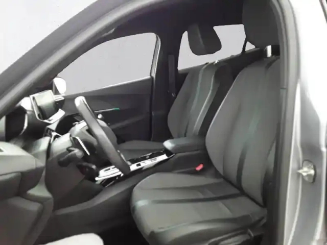 Peugeot 2008 bluehdi 130 s&amp;s eat8 — photo 11