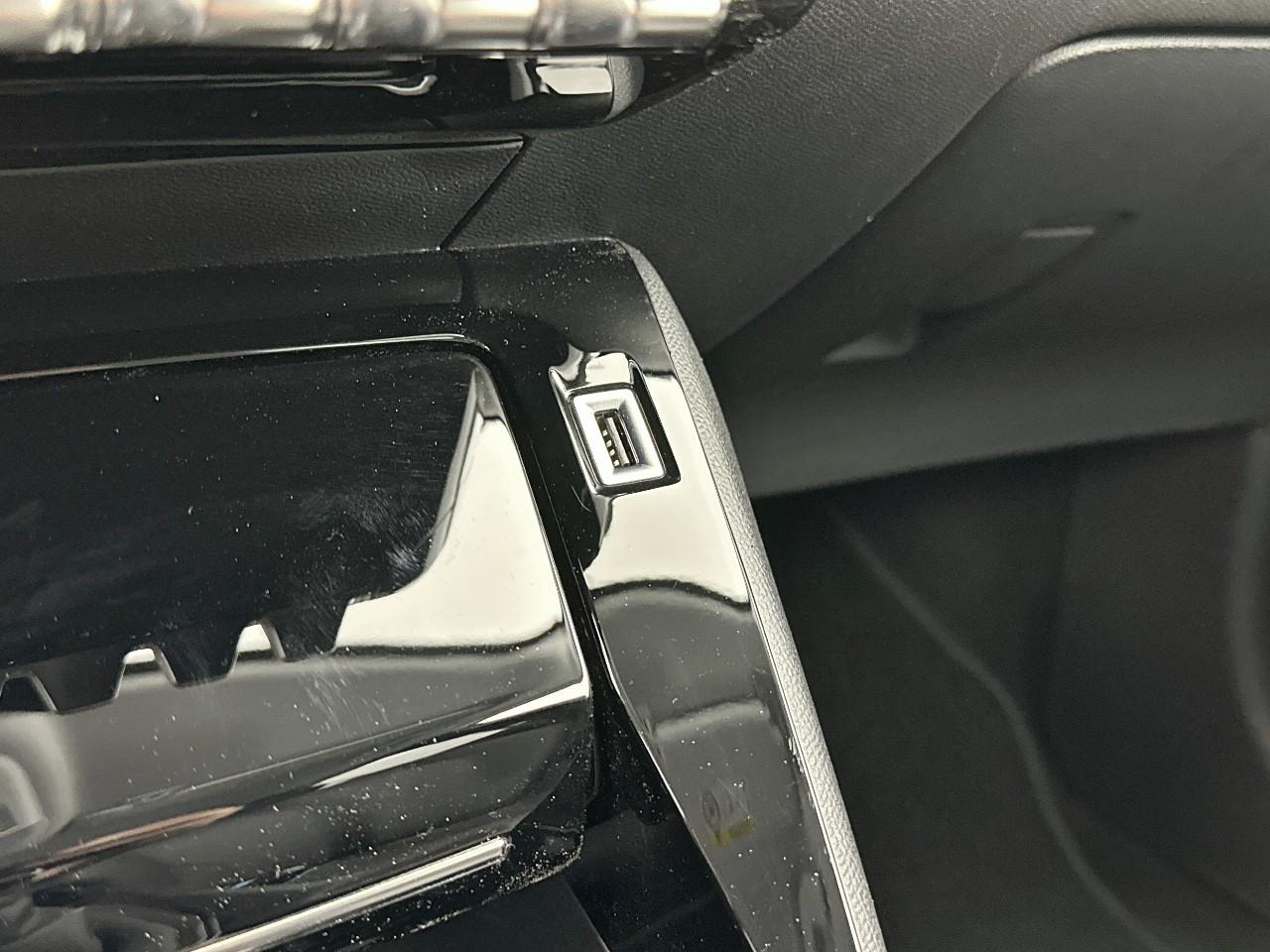 Peugeot 208 puretech 100 s&s bvm6 allure — photo 25