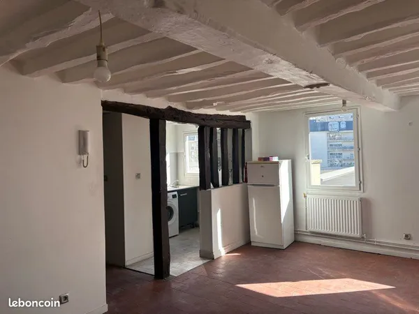 F2 à louer quartier Saint Marc