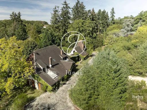 Moulin 12 pièces 336 m²