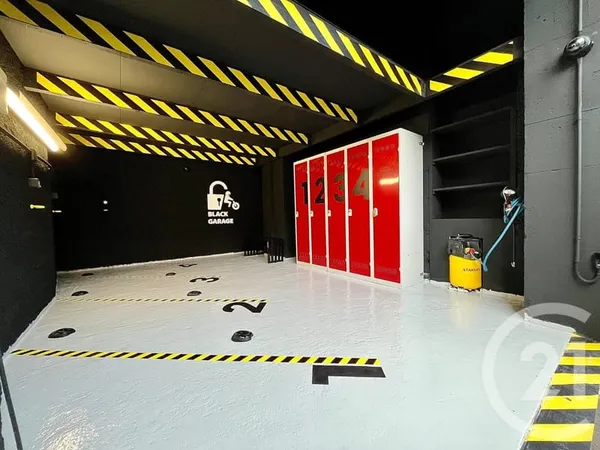 Parking 25 m²
