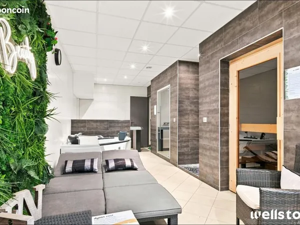Bureau 135 m²