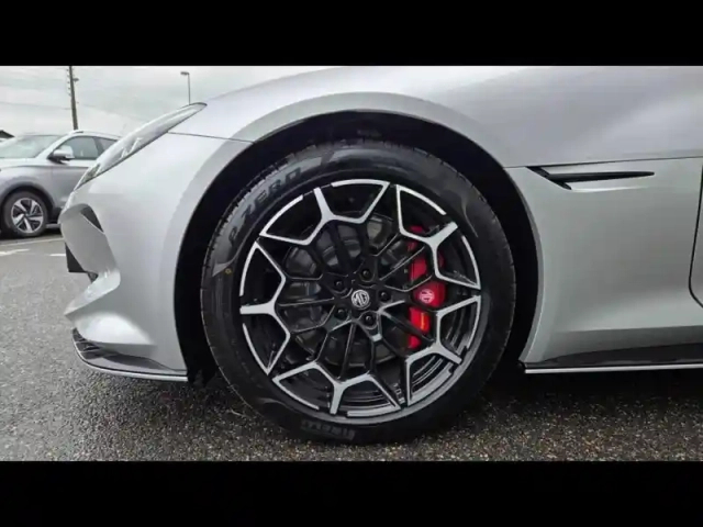 Mg Cyberster 340ch 77kwh 2wd — photo 13