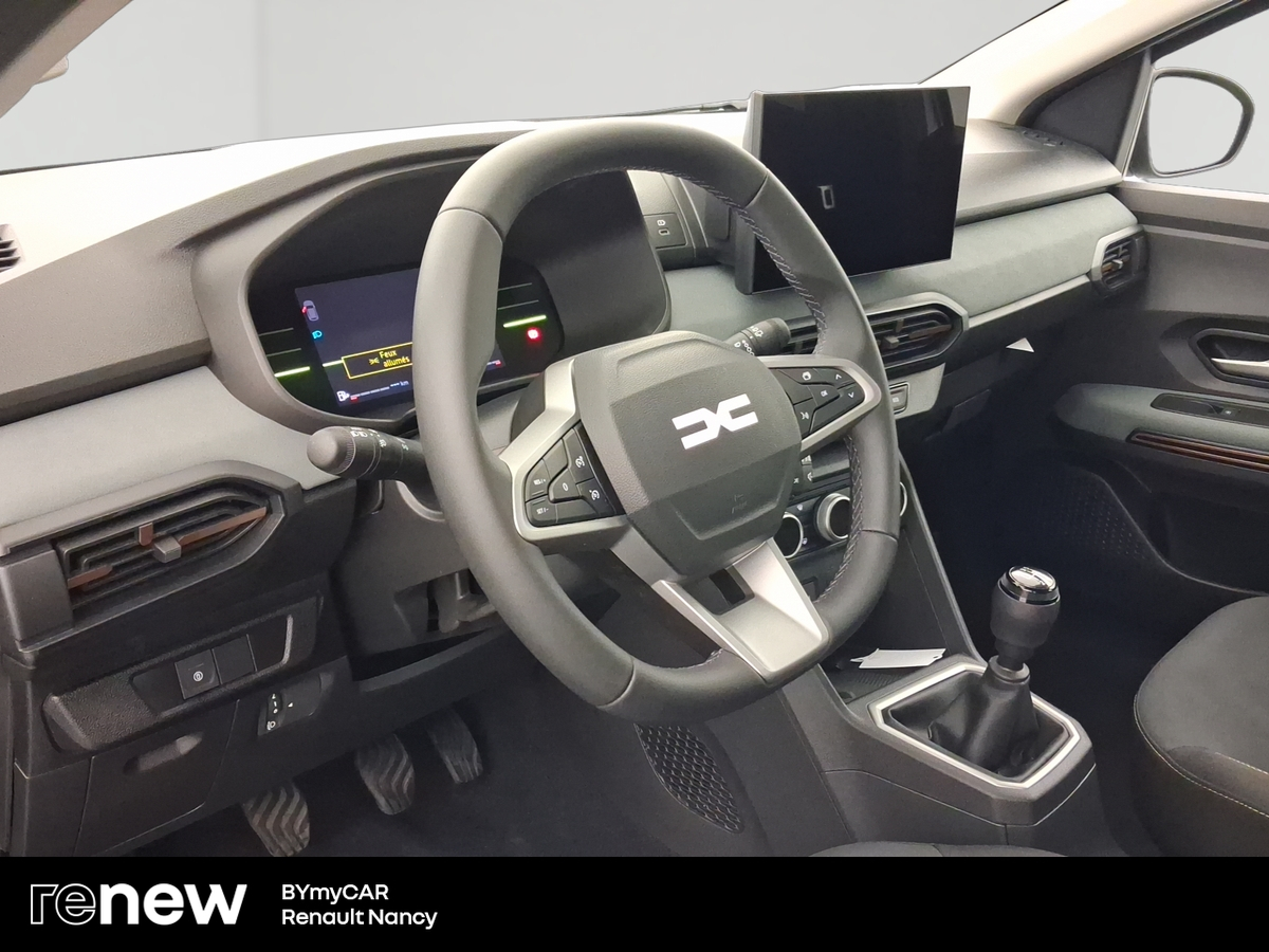 Dacia Sandero TCe 110 — photo 10