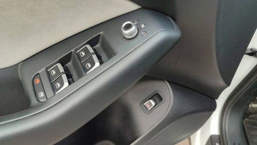 Audi SQ5 3.0 BiTDI 326 Quattro Tiptronic 8 - S – 2016 – 136926 km – Diesel – Boîte Automatique — photo 4