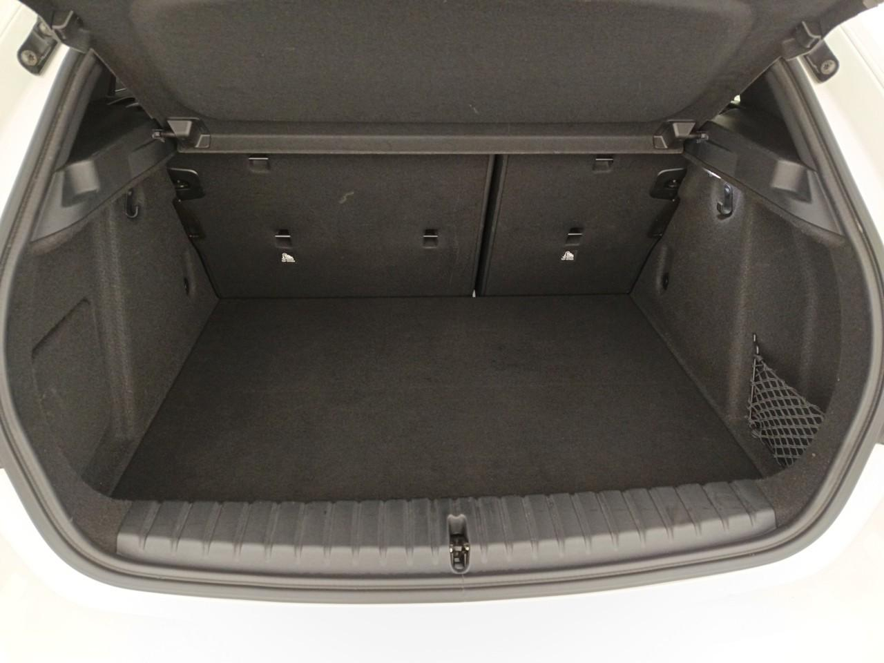 Bmw Serie 1 16i 109 ch dkg7 m sport — photo 6