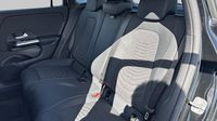 Mercedes Gla 200 d 150ch Progressive Line 8G-DCT — photo 12