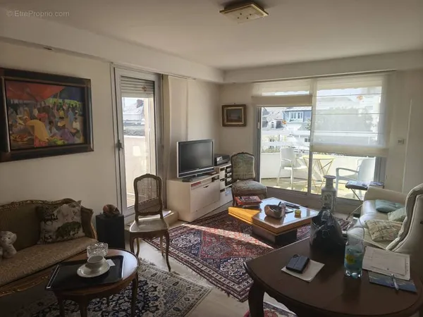 A vendre 3p 66 m2 traversant angers foch